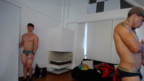 hot_guys_have_fun  10-05-2022